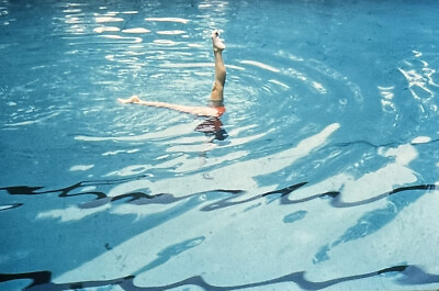 #ad Vintage Photo 1965 Slide Woman Synchronized Swimming Pool