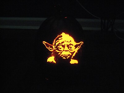 Star Wars Yoda 12quot; Light Up Pumpkin New with Tags Halloween