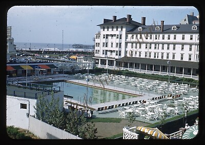 #ad Hotel Swimming Pool Pier Beach 1950s 35mm Slide Kodachrome Red Border