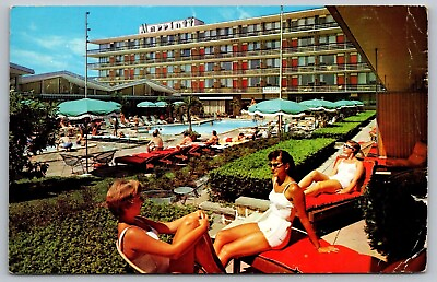Marriott Motor Hotel Washington DC Swimming Pool Postcard PM Clean Cancel WOB 3c