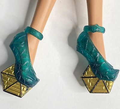 #ad Monster High Cleo de Nile Doll Shoes Ghouls Rule Pumps